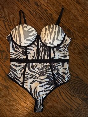 Forever 21 Black & White Zebra Print Bustier Bodysuit Large